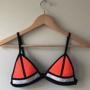 Triangle Bikini Top | Flora Vogue